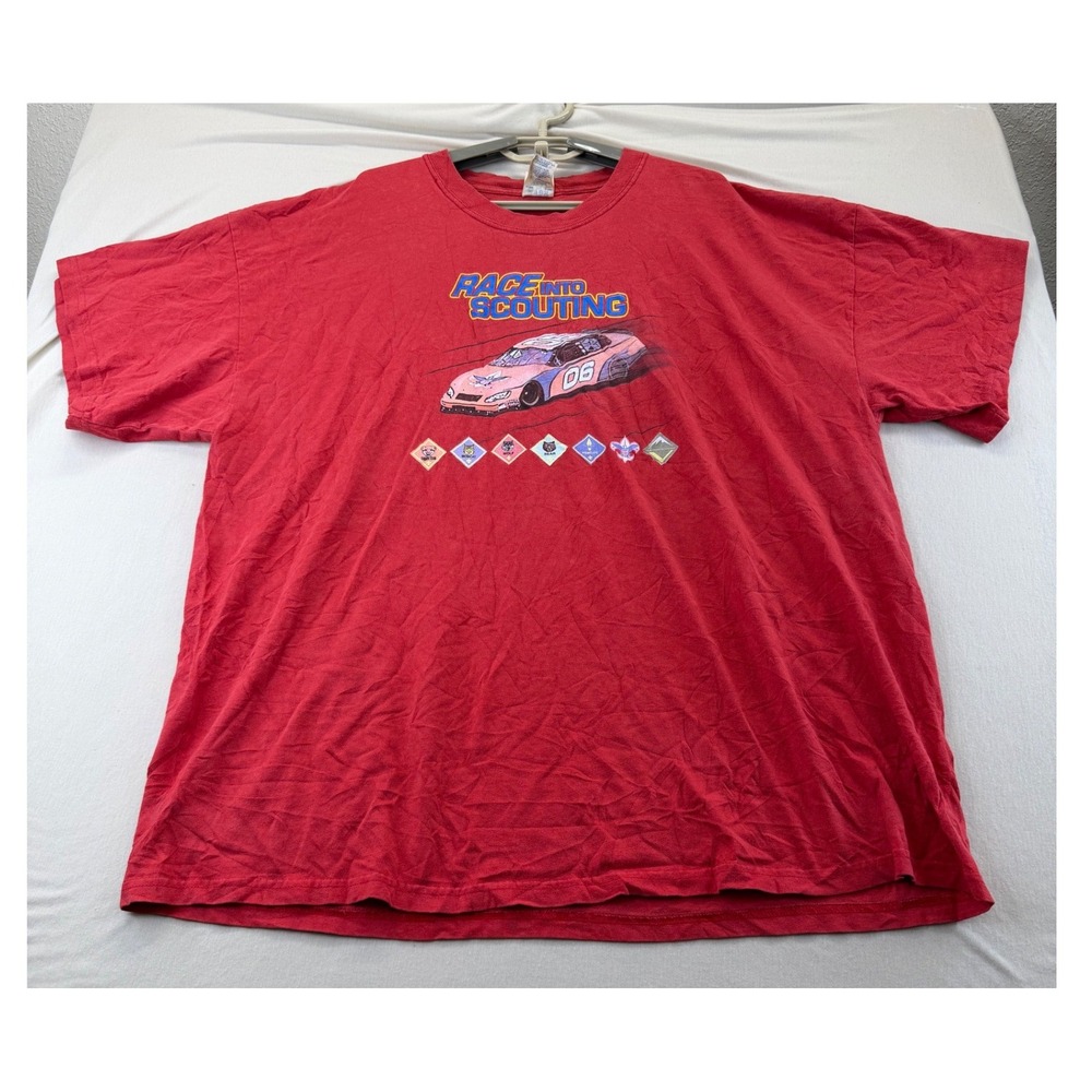 Gildan T-Shirt Mens 2XL Red Race Into Scouting Graphic Short Sleeve Heavyweight